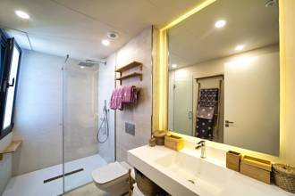 Thumbnail von Apartment For Sale in Nueva Andalucia, Málaga