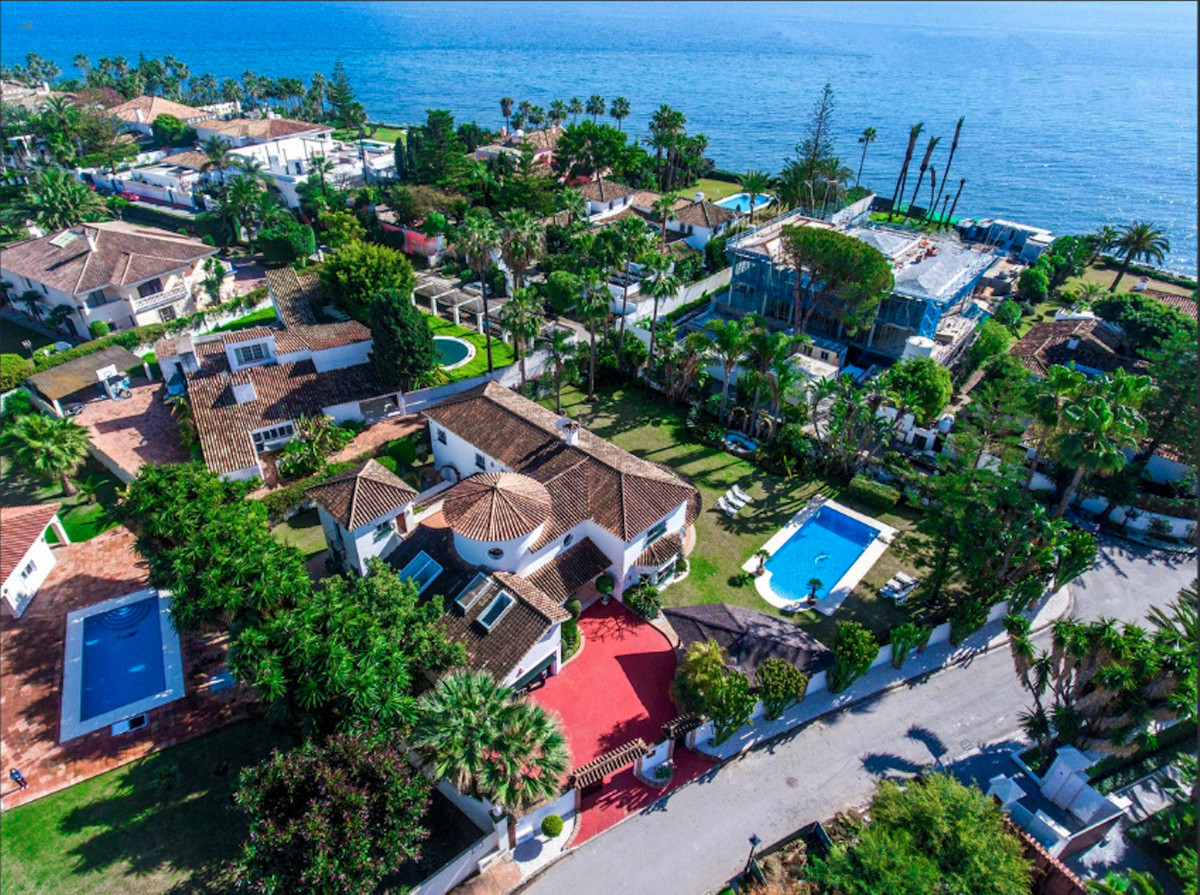 Guadalmina Baja Villa ES130453