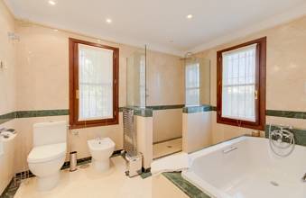 Thumbnail von Benahavis Villa ES126679