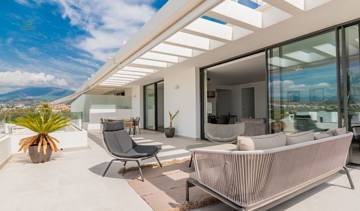 Thumbnail von Apartment For Sale in Benahavis, Málaga