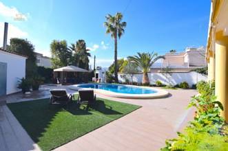 Thumbnail von Villa For Sale in Benidorm, Alicante