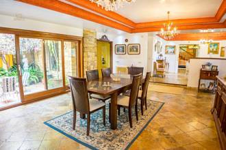 Thumbnail von Villa For Sale in Fuengirola, Málaga