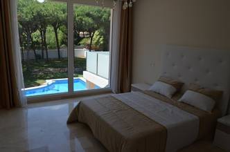 Thumbnail von Villa For Sale in Calahonda, Málaga