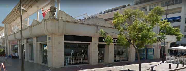  Puerto Banús Commercial Property ES91486