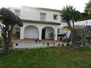 Thumbnail von Luxus-Villa in Benalmadena R2862485