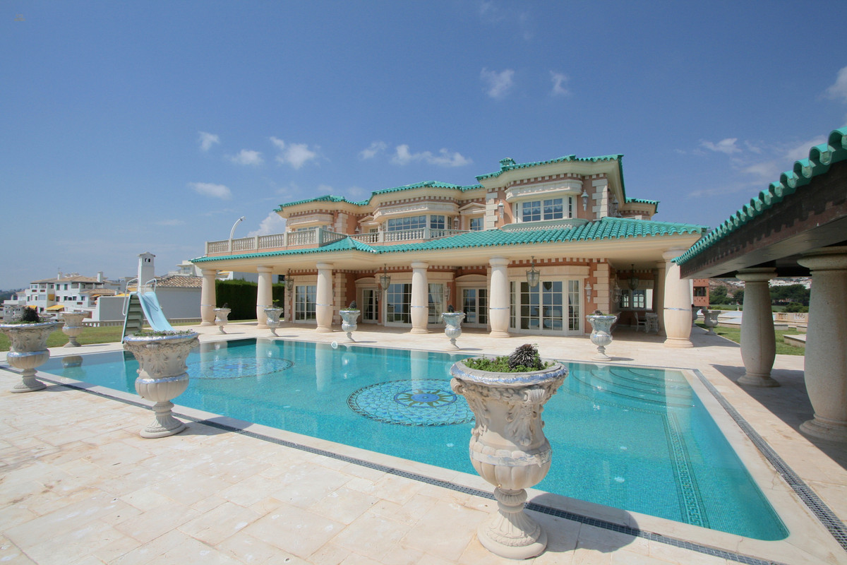 Benalmadena Villa ES118243