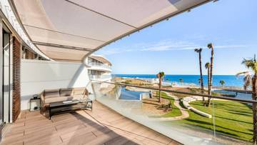Thumbnail von Apartment For Sale in Estepona, Málaga