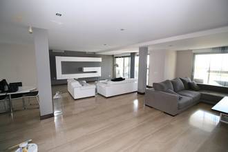 Thumbnail von Luxus-Wohnung in Benahavis R2825063