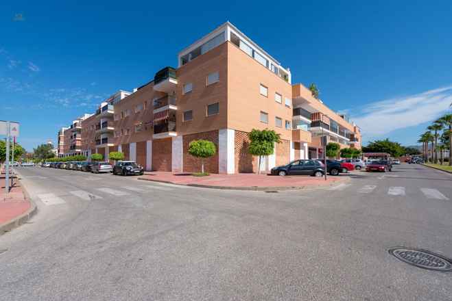 Commercial Property For Sale in Cártama, Málaga