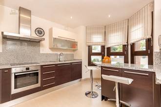 Thumbnail von Luxus-Haus in Benahavis R2820443