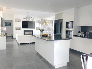 Thumbnail von Villa For Sale in Estepona, Málaga