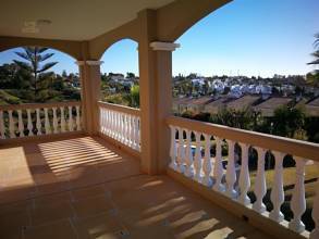Thumbnail von Villa For Sale in Estepona, Málaga