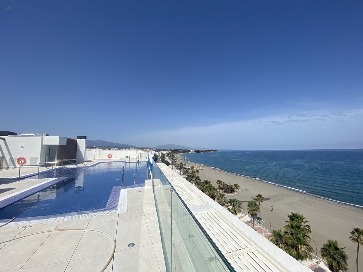 Apartment For Sale in Estepona, Málaga