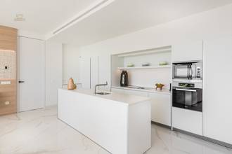 Thumbnail von Apartment For Sale in Benahavis, Málaga