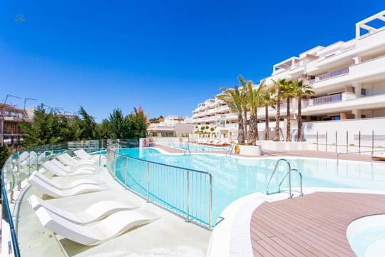 Apartment For Sale in La Cala de Mijas, Málaga