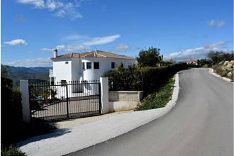 Thumbnail von Villa For Sale in  Periana, Málaga