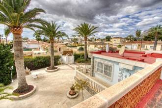 Thumbnail von Vila For Sale in Alfas del Pi, Alicante