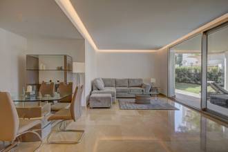 Thumbnail von Apartment For Sale in Nueva Andalucia, Málaga