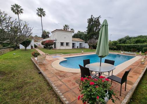 Villa For Sale in Sotogrande, Cádiz