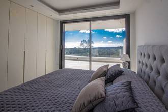 Thumbnail von Villa For Sale in Nueva Andalucia, Málaga