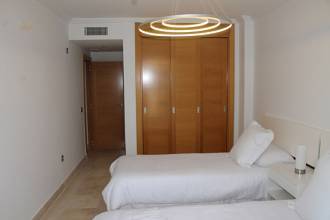 Thumbnail von Apartment For Sale in Benahavis, Málaga