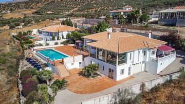 Thumbnail von Villa For Sale in Periana, Málaga