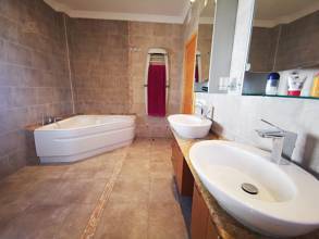 Thumbnail von Villa For Sale in Periana, Málaga