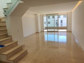 Thumbnail von Apartment For Sale in Nueva Andalucia, Málaga