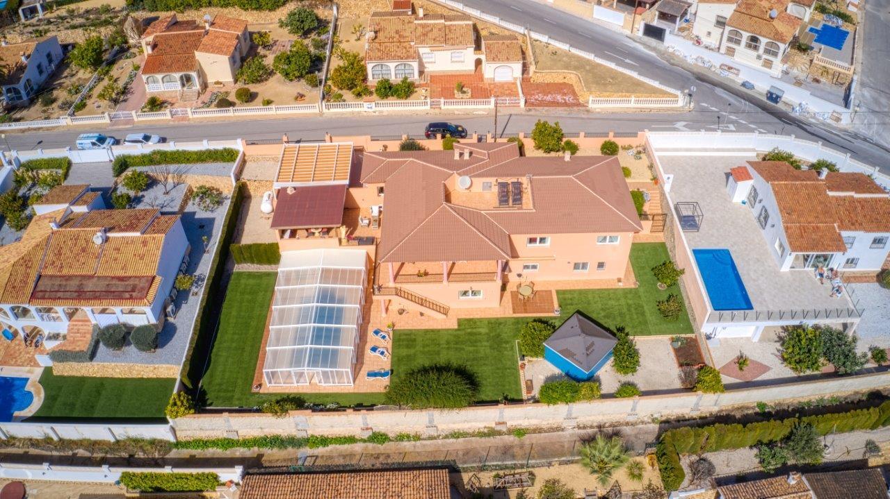 Villa For Sale in Alfaz del Pi, Alicante