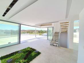 Thumbnail von Villa For Sale in Cerros del Aguila, Málaga