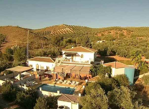 Commercial Property For Sale in Iznájar, Córdoba