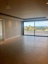 Thumbnail von Apartment For Sale in Nueva Andalucia, Málaga