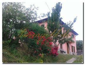 Thumbnail von Immogold Villa mit riesigem Grundstück am Wasser