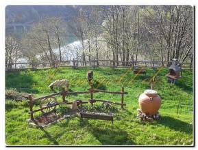 Thumbnail von Immogold Villa mit riesigem Grundstück am Wasser