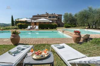 Thumbnail von Komplett renoviertes Rustico mit 7 Apartments und Pool