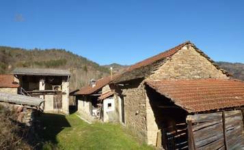 Thumbnail von Immogold atavistisches Natursteingebäude mit ca. 60.000 m² Grund