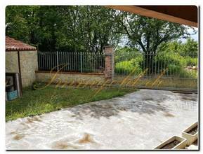 Thumbnail von Immogold Bauernhaus teilweise renoviert mit ca. sieben Hektar Land