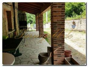 Thumbnail von Immogold Bauernhaus teilweise renoviert mit ca. sieben Hektar Land