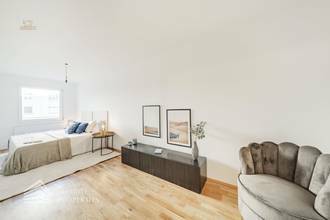 Thumbnail von Sanierte 3-Zimmer Anlegerwohnung, Nähe Schloss Belvedere