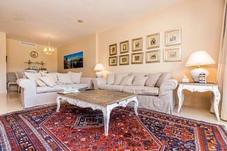 Thumbnail von Luxus-Wohnung in Benahavis R2873777