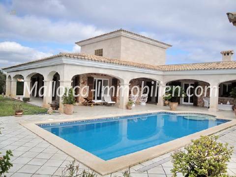 EXCLUSIVE VILLA - MEERNÄHE