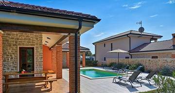 Thumbnail von Villa mediterranea con piscina vicino al mare, isola Ugljan