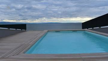 Thumbnail von Modernes Penthouse mit privater Dachterrasse und Swimmingpool