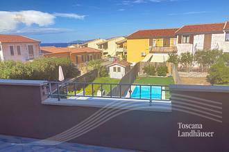 Thumbnail von Reihenmittelhaus mit Pool und Meerblick