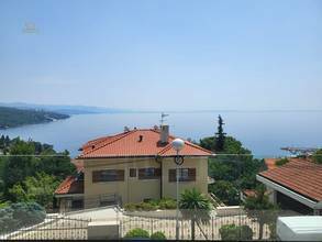 Thumbnail von Modern eingerichtetes Appartement mit traumhaftem Panorama-Meerblick