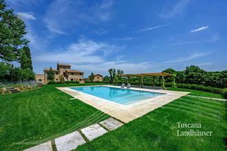 Thumbnail von パノラマビューの魅力的な天然石の邸宅とプール