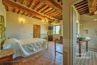 Thumbnail von パノラマビューの魅力的な天然石の邸宅とプール