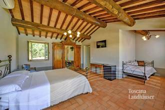 Thumbnail von パノラマビューの魅力的な天然石の邸宅とプール