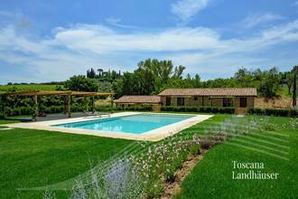 Thumbnail von パノラマビューの魅力的な天然石の邸宅とプール