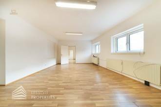 Thumbnail von 異例の2部屋のオフィス/クリニック、ランドシュトラーセ近く